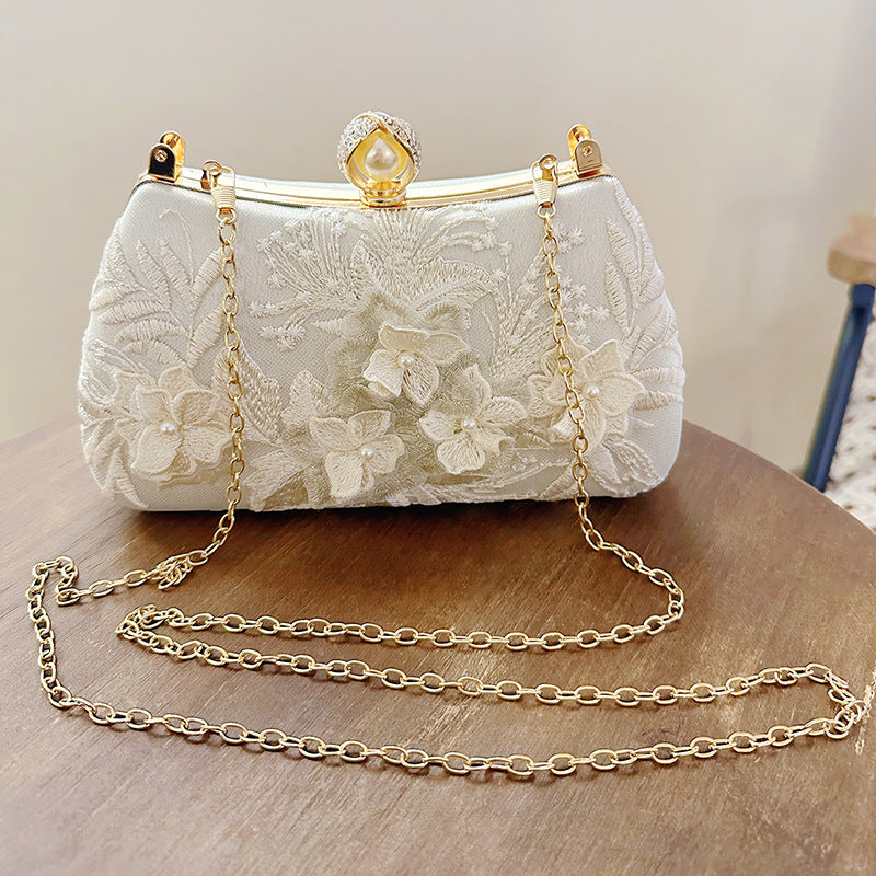 Fashion Pearl Chain Handbags Female White Embroidered Lace Flower Clutch Purse Crossbody Shoulder Party Wedding Prom Evening Bag