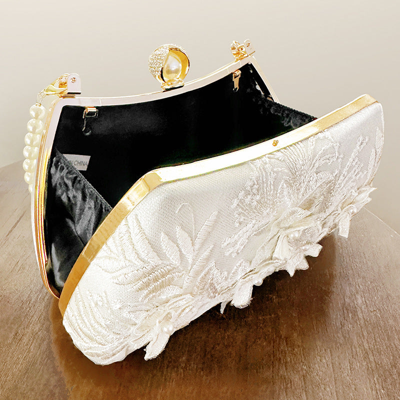 Fashion Pearl Chain Handbags Female White Embroidered Lace Flower Clutch Purse Crossbody Shoulder Party Wedding Prom Evening Bag