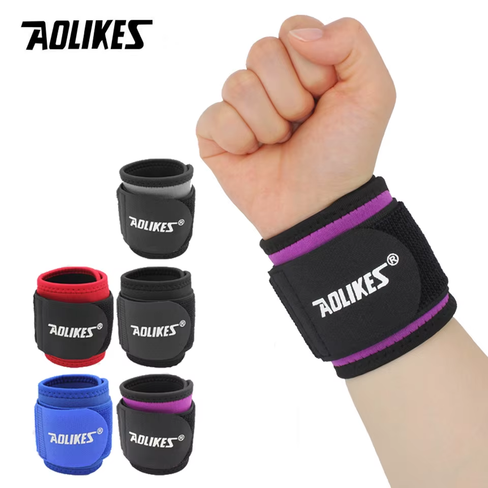 1PCS Adjustable Wrist Support Brace Brand Wristband Men and Women Gym Wrestle Professional Sports Protection Wrist
