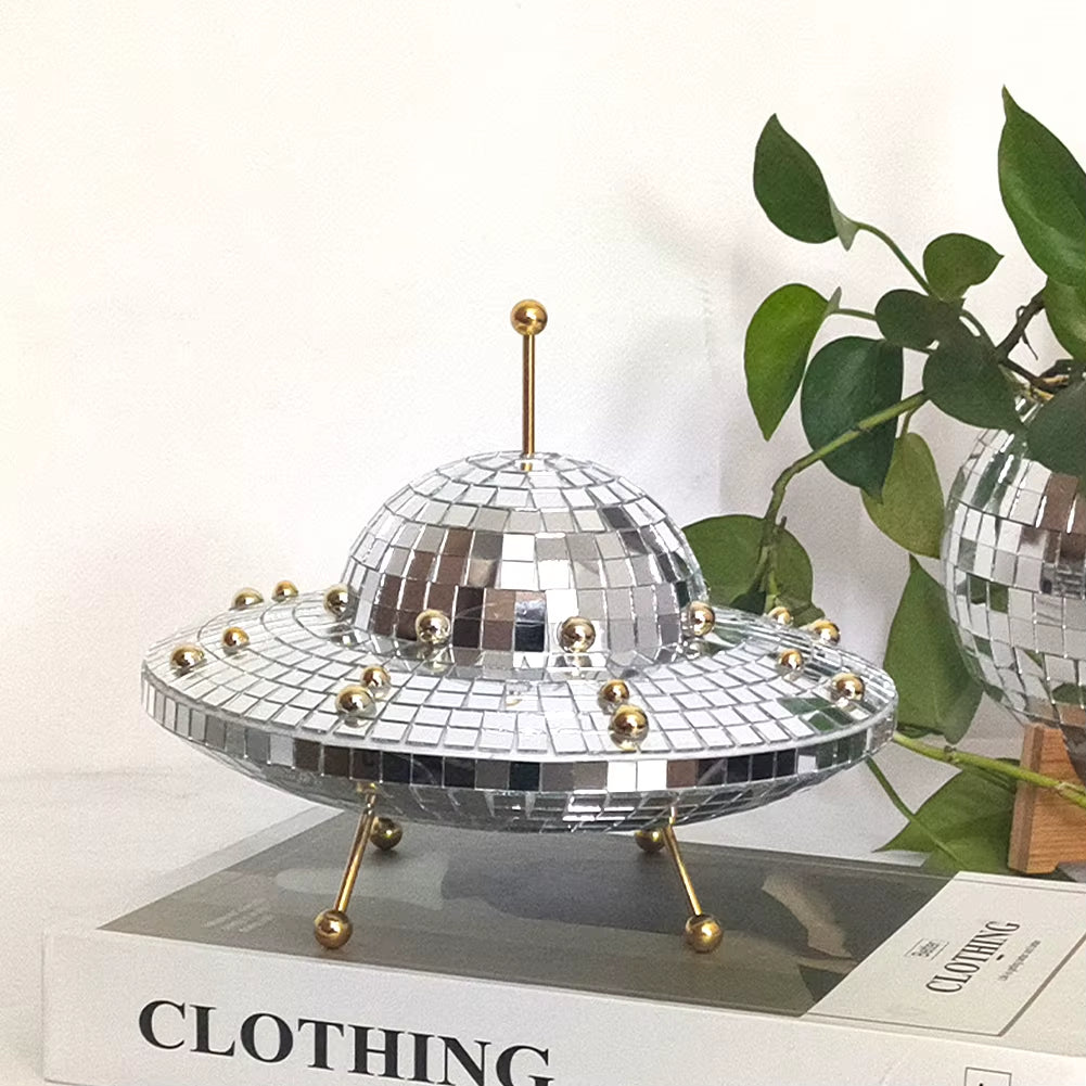 UFO Disco Mirror Ball Retro Reflective UFO Space World Shape DJ Light Modern Home Decor for Party Room Sculptures and Figurines