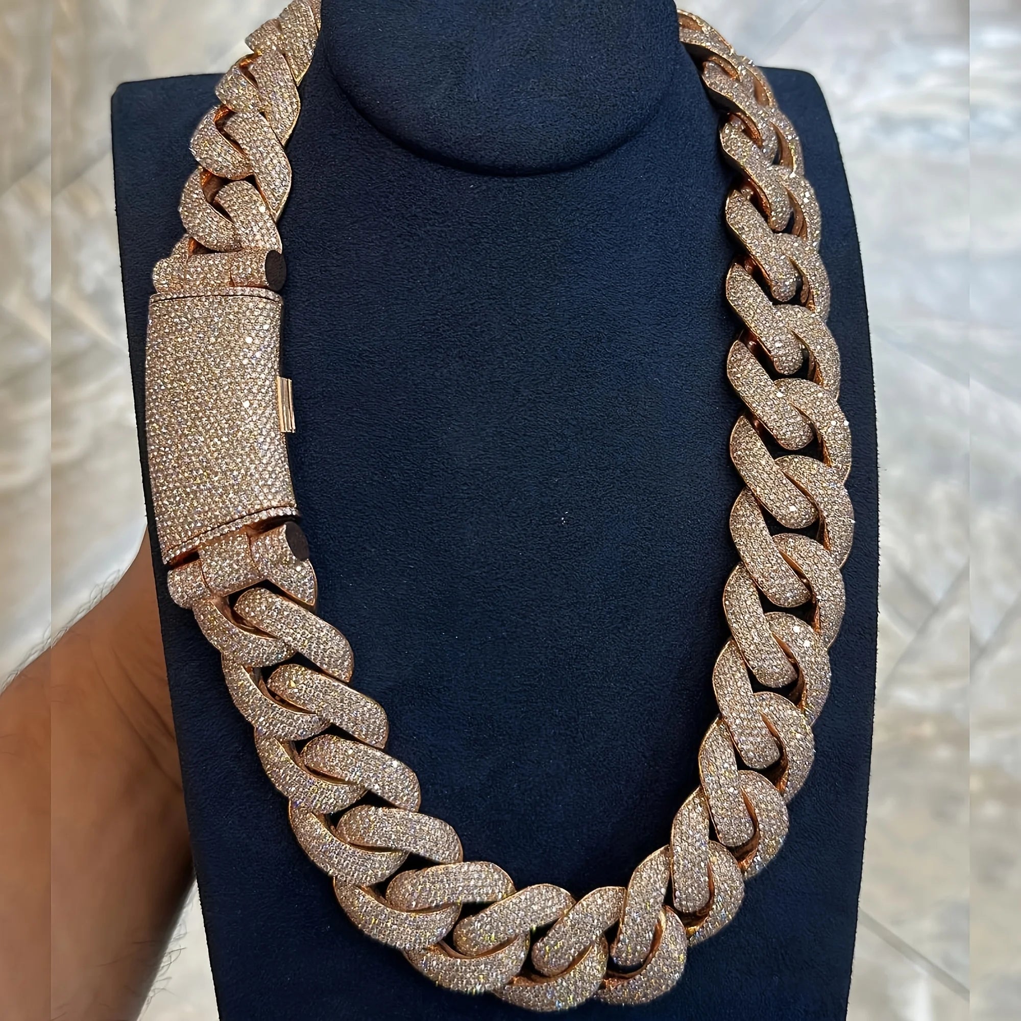 Men'S & Women'S 18K Gold Plated Cuban Link Necklace | 15Mm Heavy Duty Interlocking Chain With Moissanite-Like Sparkle, Durable C