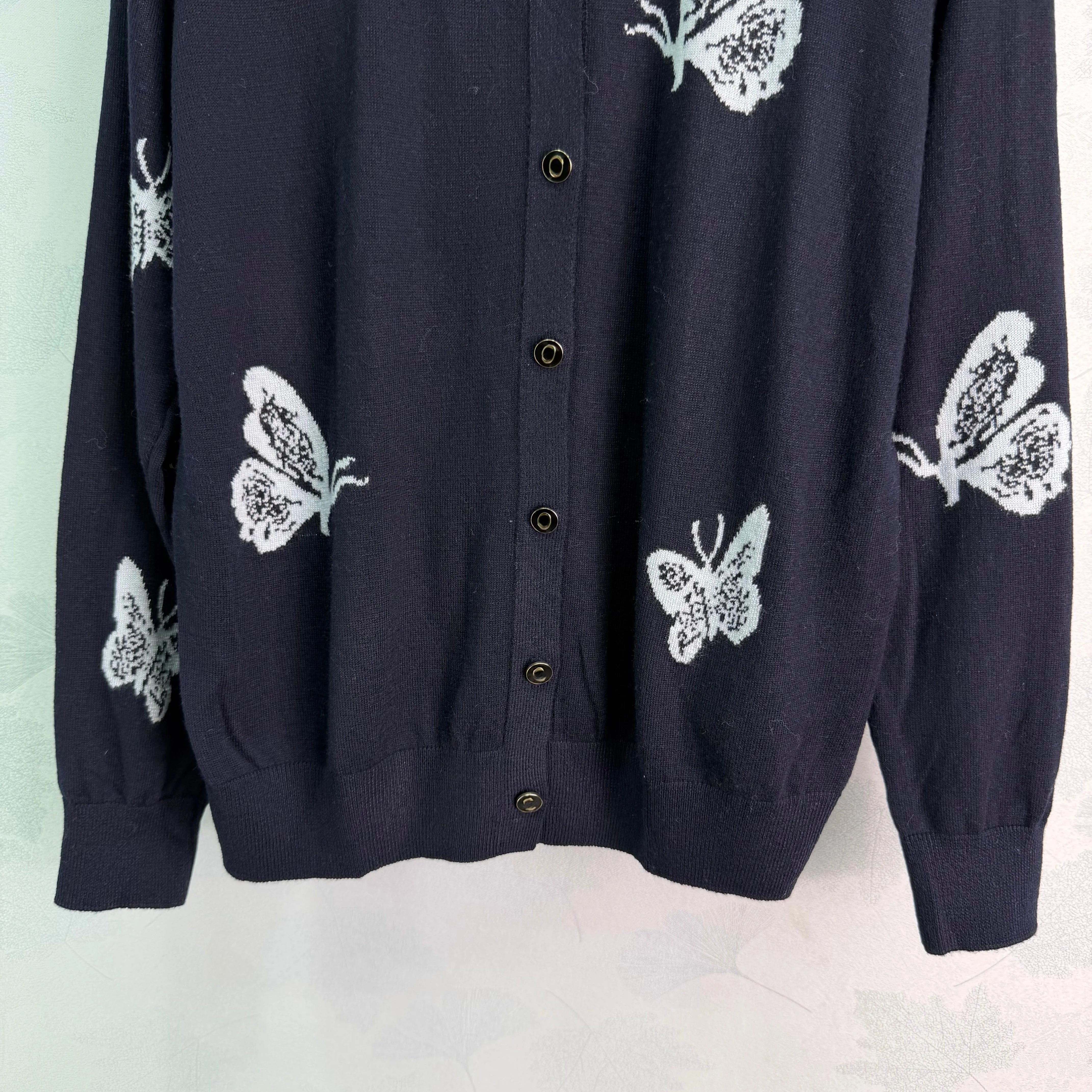 2026 Women Knitwear Crew Neck Butterfly Jacquard Cardigan Front Button Closure Ribbed Hem Cuff