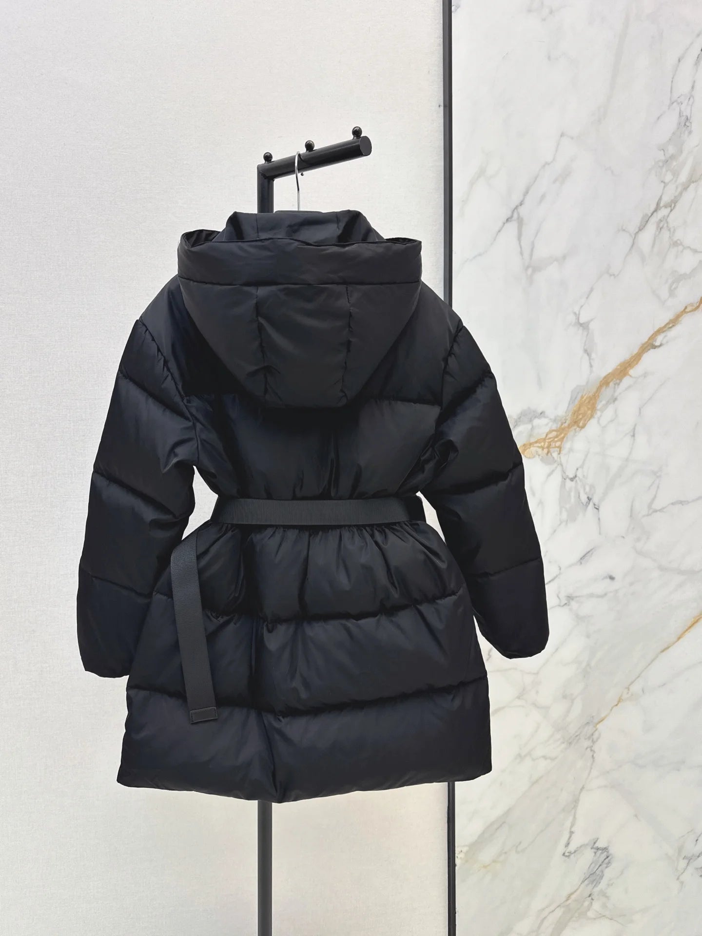 Stylish Women's Cinched-Waist Down Jacket – Latest 26SS Collection LH01