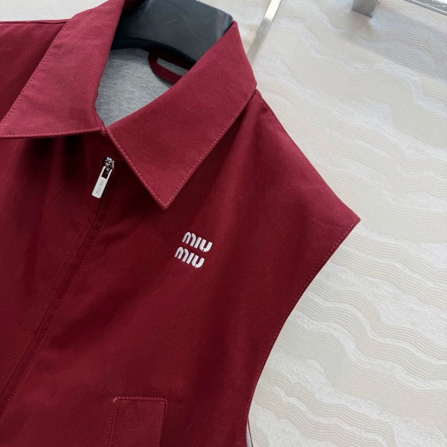 2026 New Style Womens Red Denim Vest Jacket Coat Size M L Fashionable and Good Texture Code 042