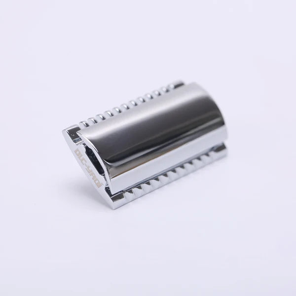 "The FLIPSIDE by YAQI" A Dual Comb Dual Aggression Level Mens Razor Head In Chrome