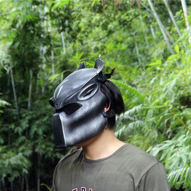 NECA Predator-Ultimate P1 Jungle Hunter Mask, Jungle Demon Alien Vs Predator, Lonely Wolf Mask with Lamp Helmet