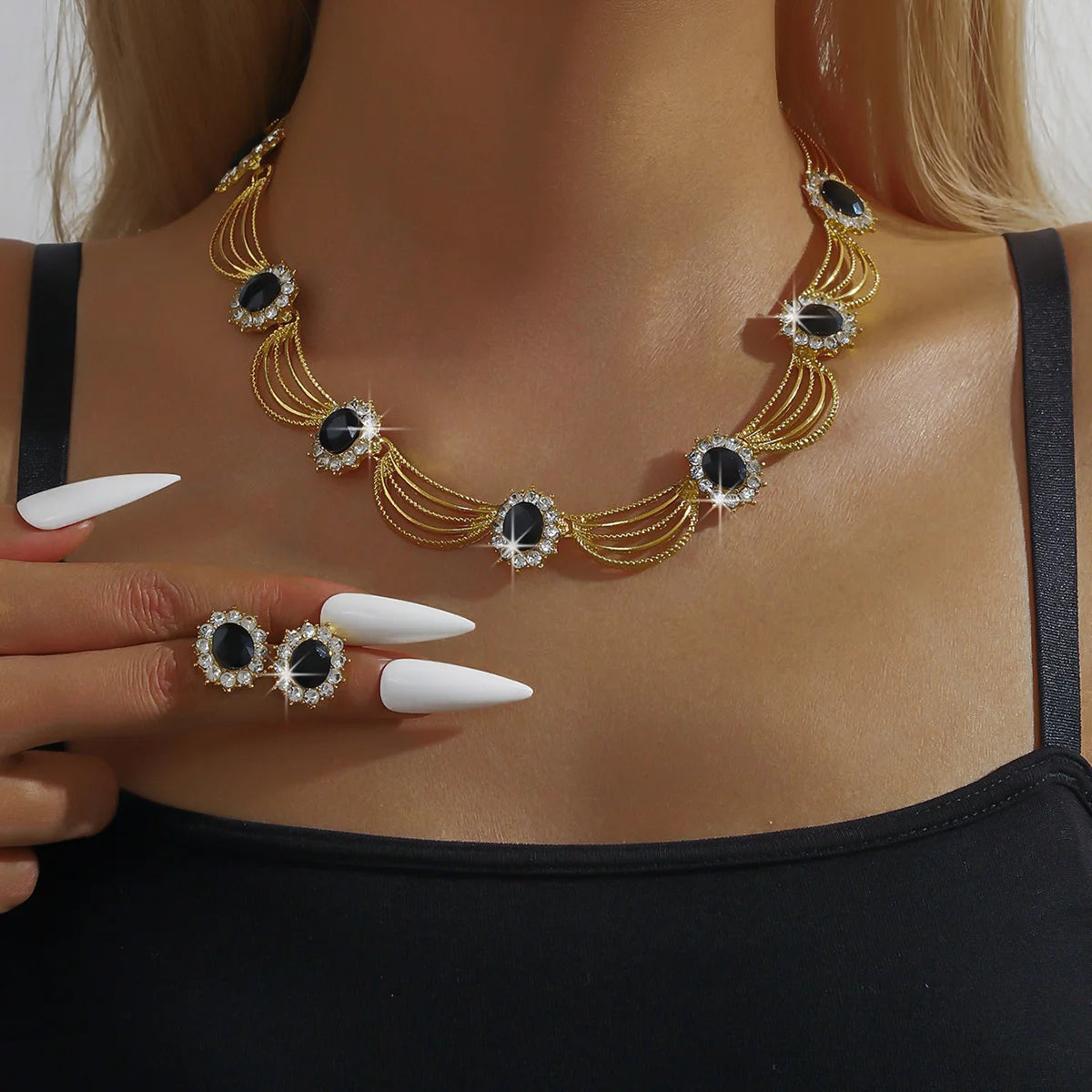 Luxury and High-End Retro Gemstone Necklace Earrings, Bride's Wedding Banquet Jewelry Set, Date, Birthday, Dinner Party