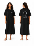 Smiley Letter Print Side Split Loose Oversized Women T‑Shirt Maxi Dress, Crew Neck Short Sleeve Casual Long Tee Dress, Soft Loungewear Nightgown, Streetwear Sundress for Daily Home Party Vacation Travel Shopping Casual Occa