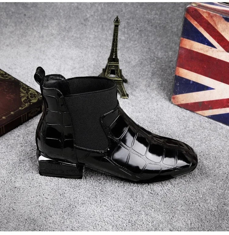 Lacquer Leather Short Boots Women 2024 New Four Seasons British Fashion Plush Comfort Boots Outdoor Walking Casual Shoes