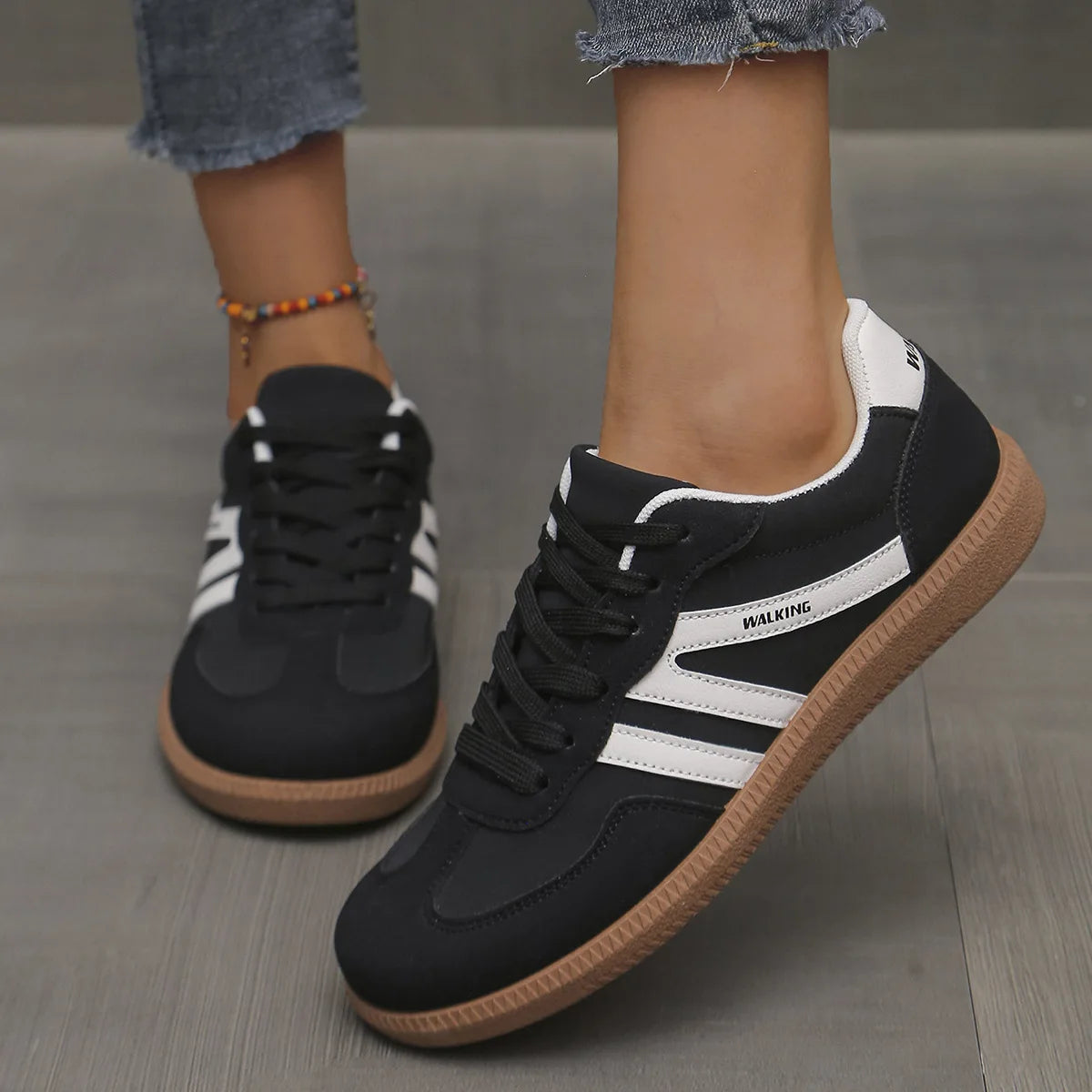 Women Sneakers 2026 Spring New Luxury Flat Loafers Comfortable Slip on Soft Female Sneakers Lightweight Outdoor Shoes for Women