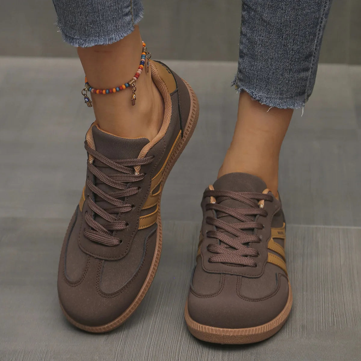 Women Sneakers 2026 Spring New Luxury Flat Loafers Comfortable Slip on Soft Female Sneakers Lightweight Outdoor Shoes for Women