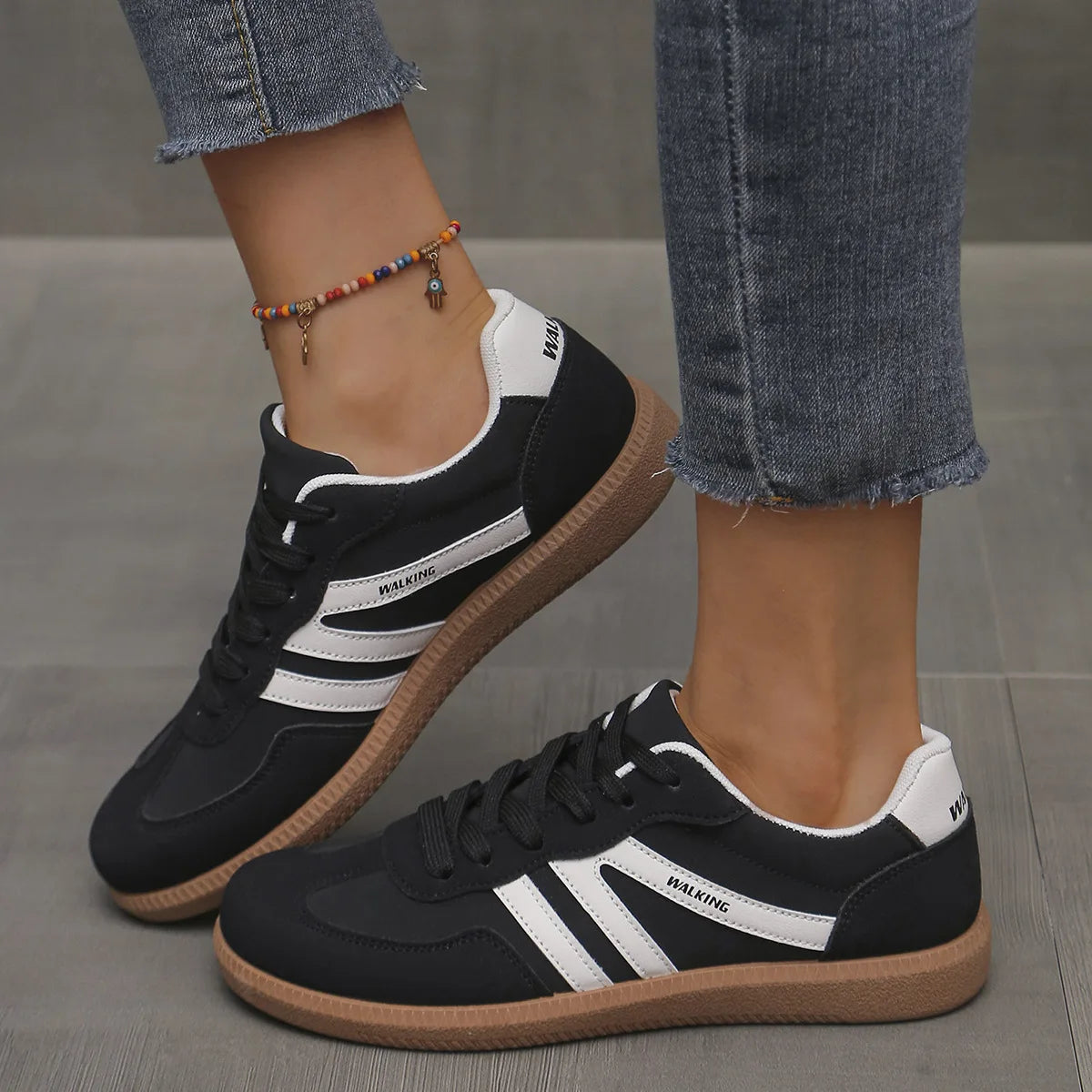 Women Sneakers 2026 Spring New Luxury Flat Loafers Comfortable Slip on Soft Female Sneakers Lightweight Outdoor Shoes for Women