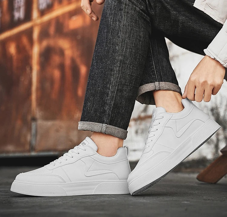 Men's Flats Shoes Luxury Men's Sneakers Spring Autumn Outdoor Sport Shoes for Men Fashion Vulcanized Shoe Tenis Para Hombre