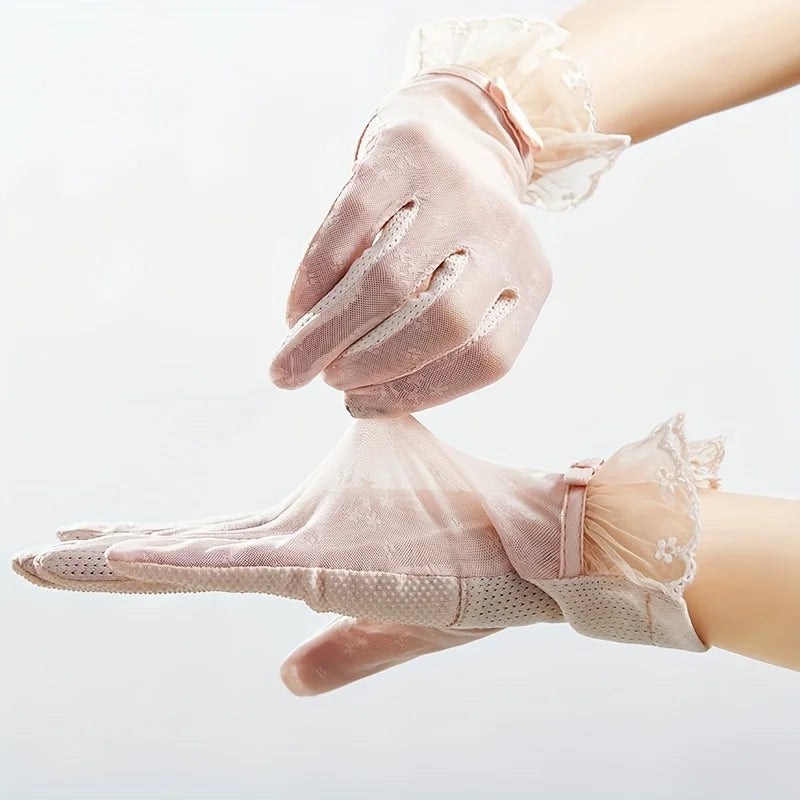 Sun Protection Lace Gloves Summer Touchscreen Breathable Non-Slip Driving Gloves Elegant Lace Design for Women Outdoor Shopping
