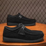Men's Lightweight Casual Shoes One pair of men's spring/summer outdoor casual running shoes Sizes 39 to 47