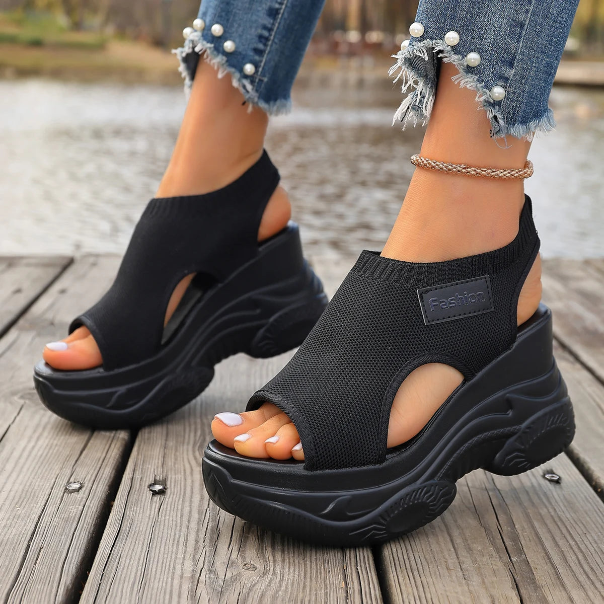 Summer Elegant and Sexy Wedge Thick Soled Sandals Fashionable Best Selling New Comfortable Plus Size Beach Women's Shoes