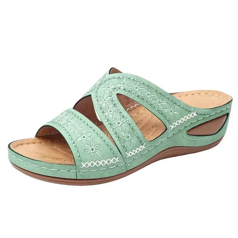 Summer 2025 women's sandals with exposed toes, retro anti slip leather casual women's fashionable versatile sandals