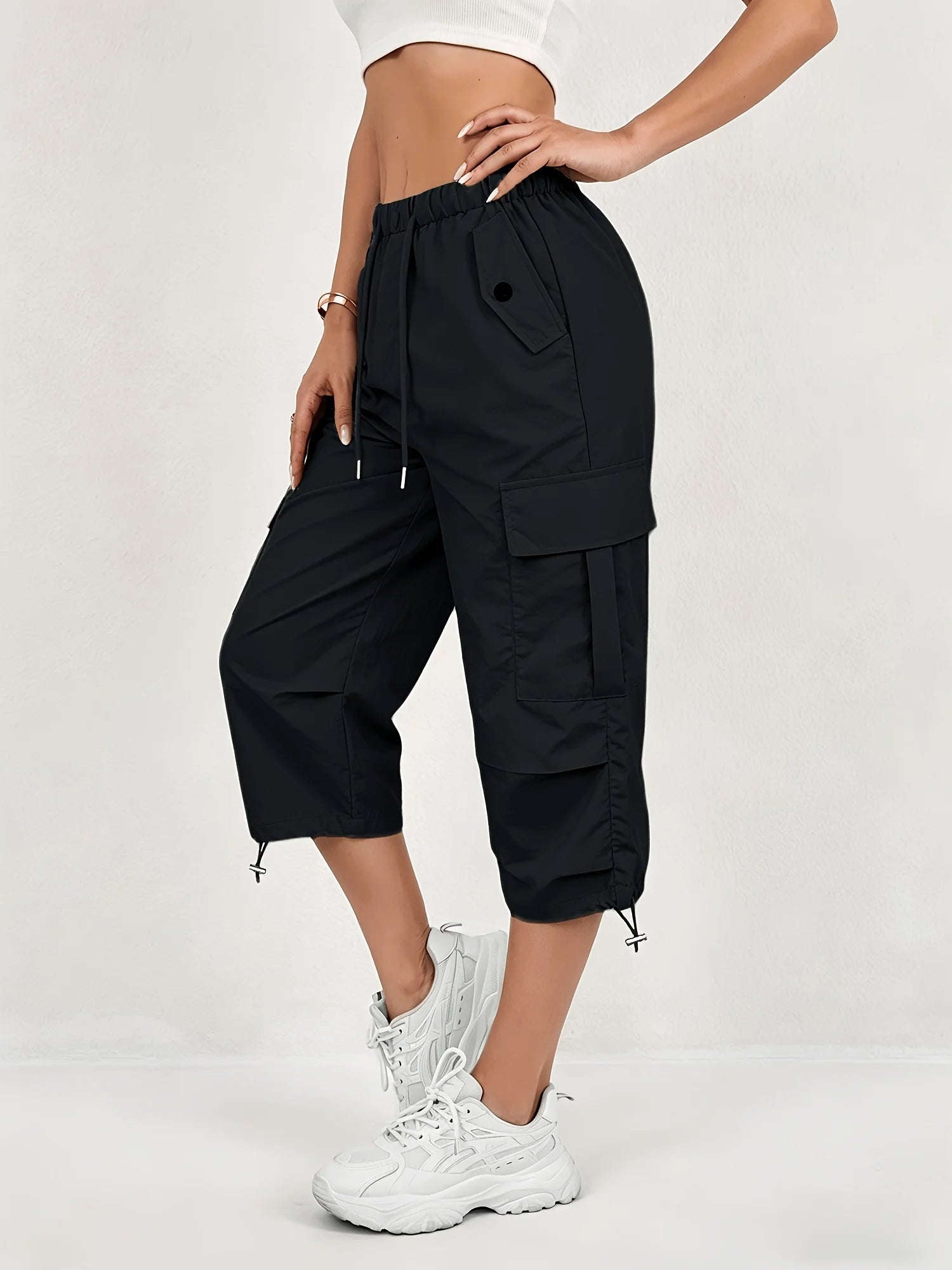 Women's Quick-Dry Cargo Capri Pants with Elastic Waist & Drawstring - Lightweight Stretch Suitable for - Outdoor Pants, Multi- Trousers, Machine Washable Loose-Fit Mid-Length for, Travel, Casual Attire