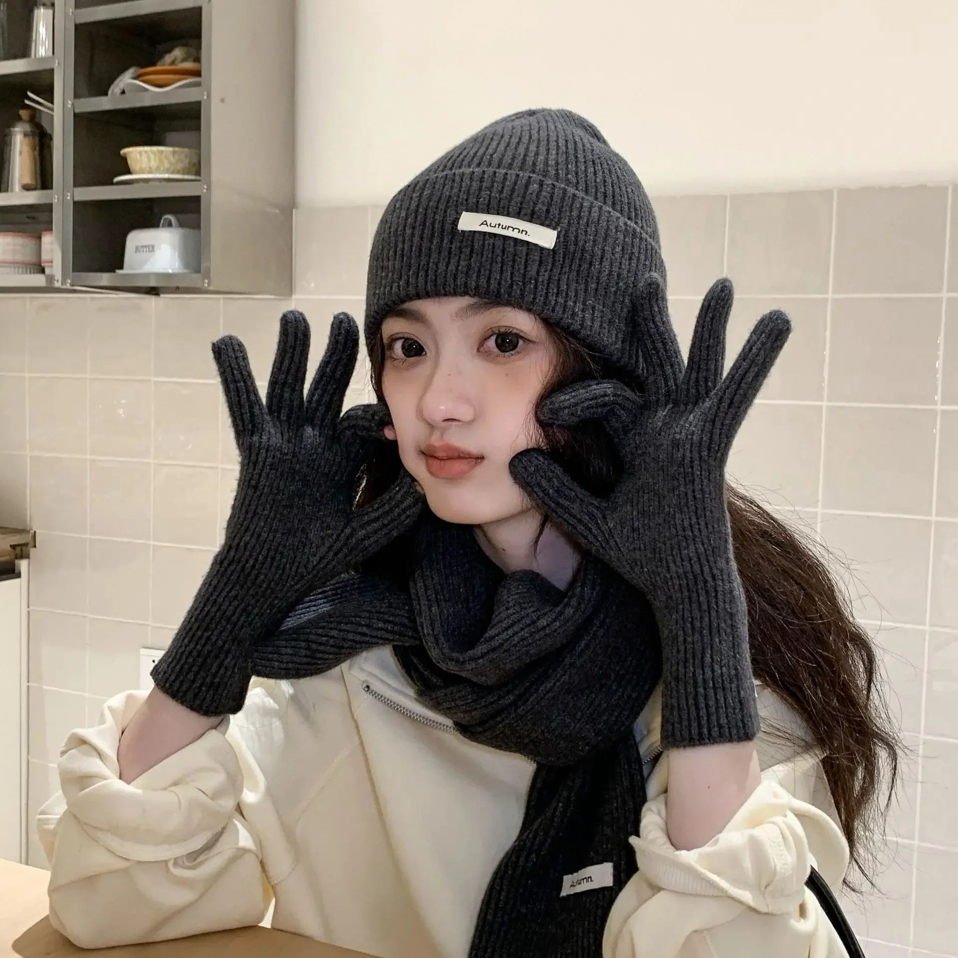 Solid Color Touch Screen Gloves Women Korean Autumn Winter Warm Knitted Three-piece Set Scarves Gloves Hat Women's Glove Sets