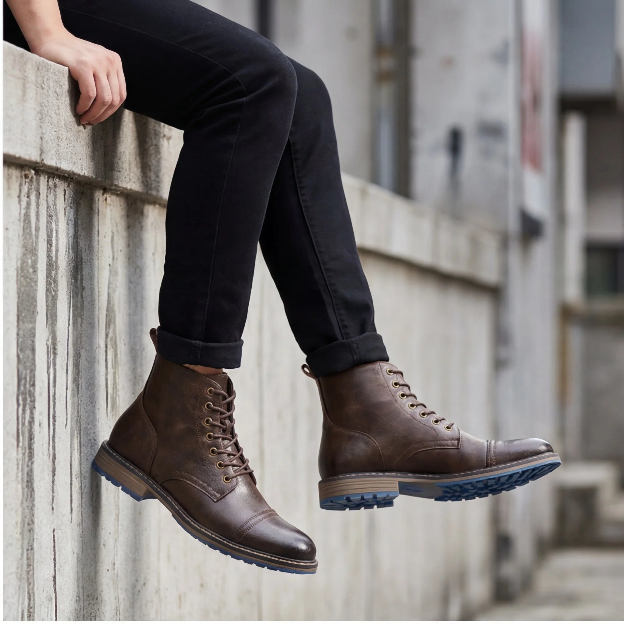 Men's Vintage Combat Boots Lace-Up Cap Toe Ankle Booties with Pull Tab Non-Slip Sole