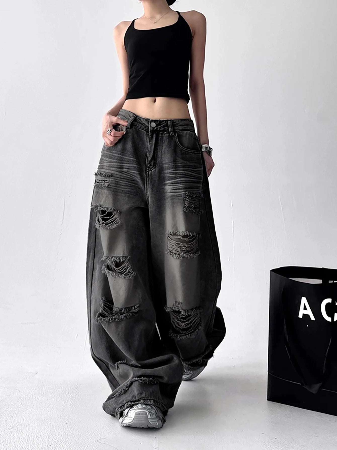 American Vintage Trend Ripped Frayed Black Baggy Jeans Women Y2K Street-Style Distressed Design Fashionable Versatile Wide-Leg Pants