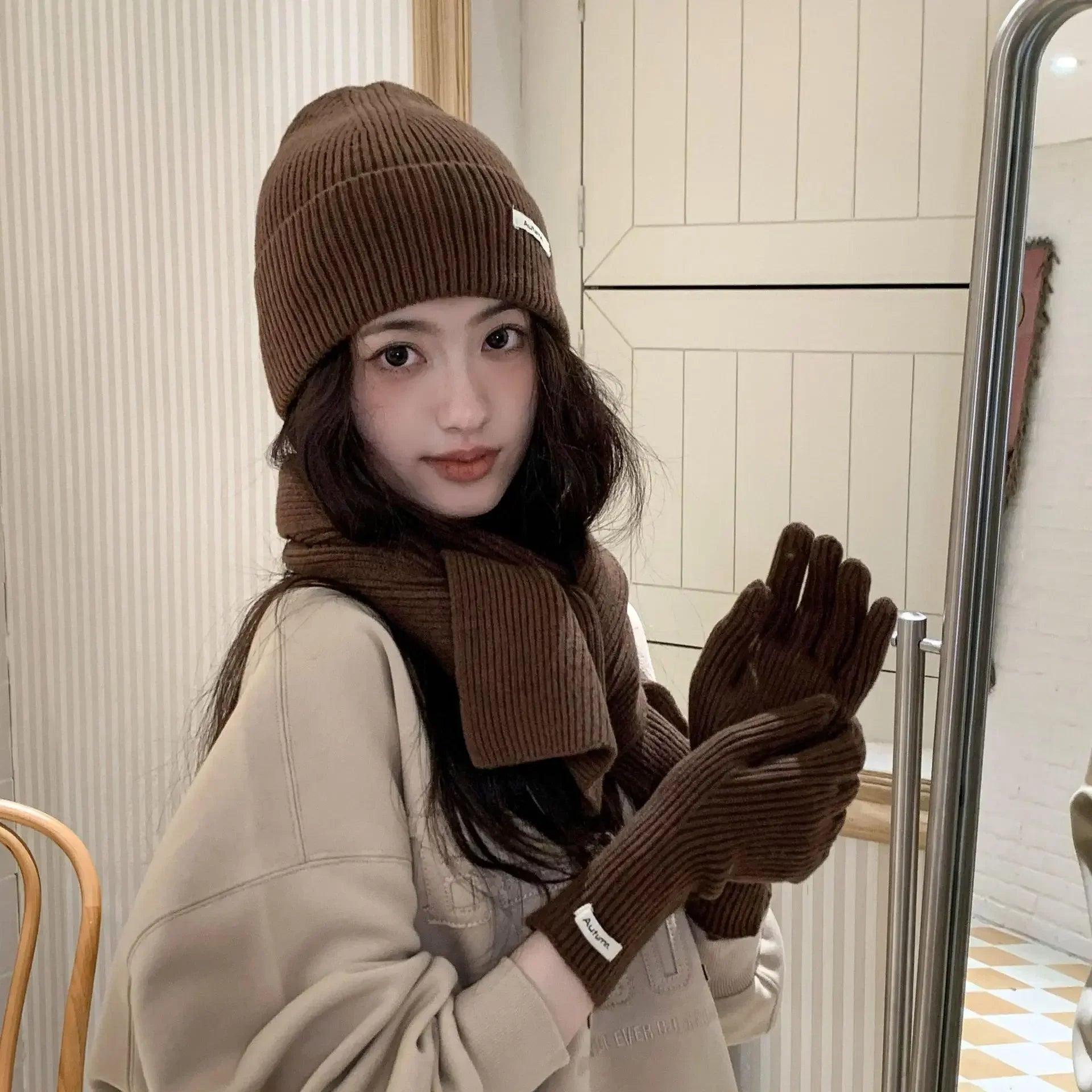 Solid Color Touch Screen Gloves Women Korean Autumn Winter Warm Knitted Three-piece Set Scarves Gloves Hat Women's Glove Sets