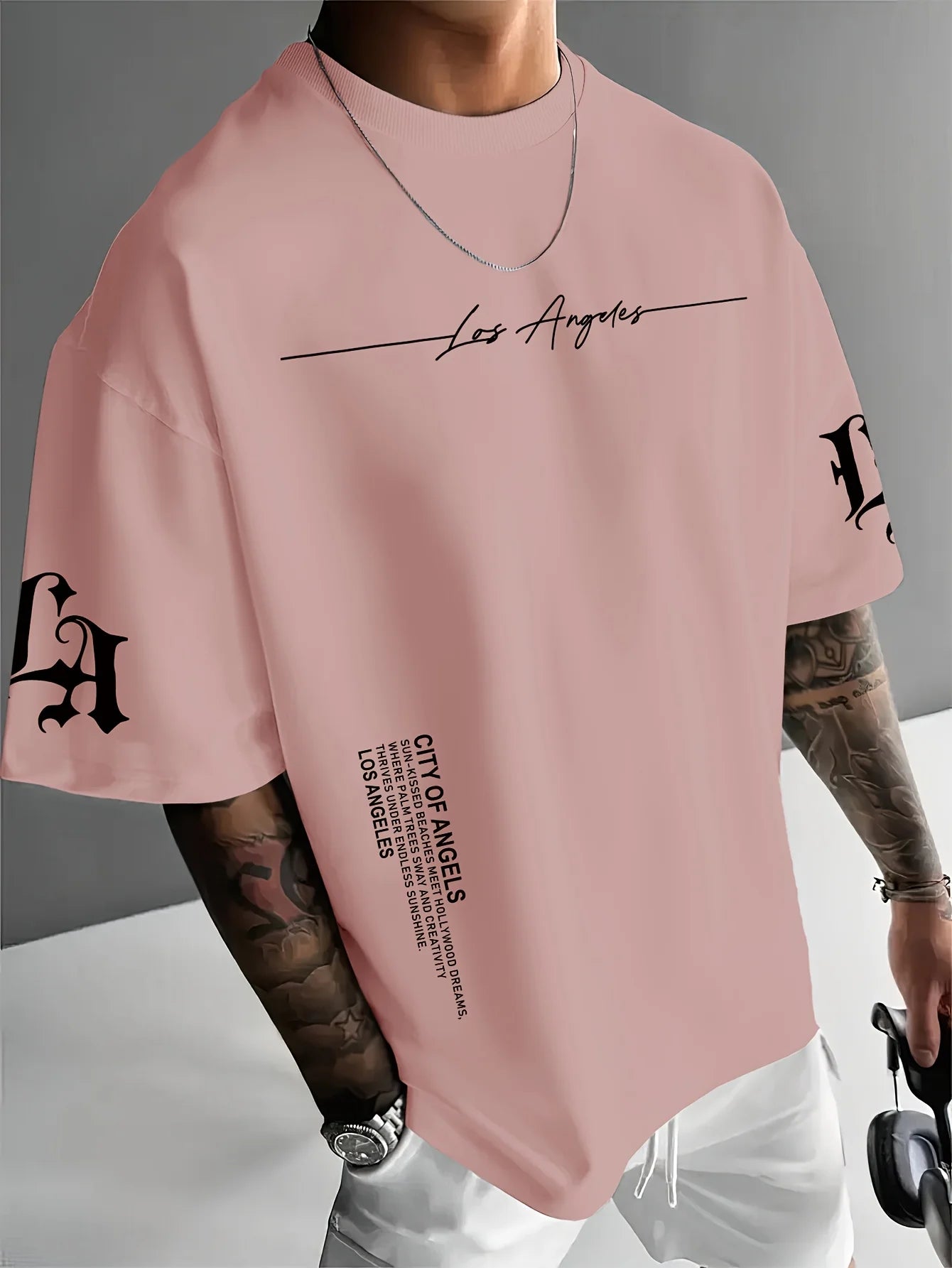 The 2025 summer new men's T-shirt is a casual and fashionable outdoor simple men's top with letter prints