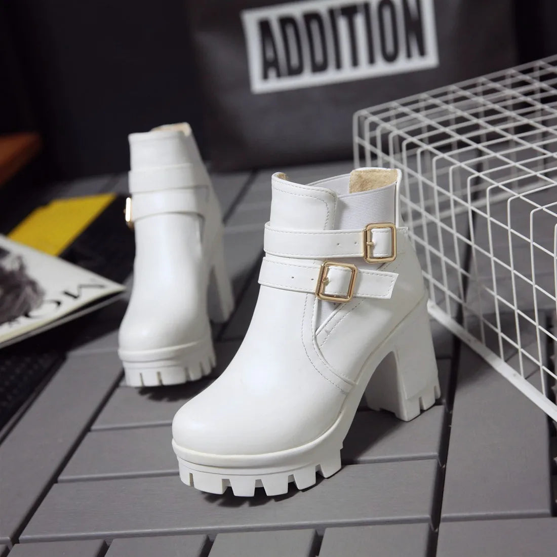 Women's Ankle Boots Women Platform High Heels Fashion Buckle Side Zipper Autumn Winter Women's Ankle Boots Size 33-43
