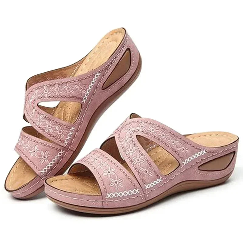 Summer 2025 women's sandals with exposed toes, retro anti slip leather casual women's fashionable versatile sandals