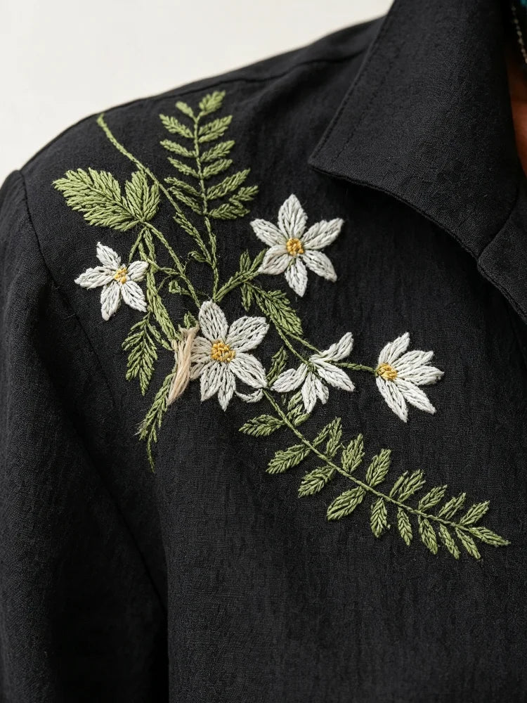 2026 New Fashion Trend Women's Embroidered Shirt, Bohemian Style with Floral and Botanical Embroidery, Loose Long-Sleeve Stand-Up Collar Shirt, Perfect for Spring and Autumn Outings and Casual Wear
