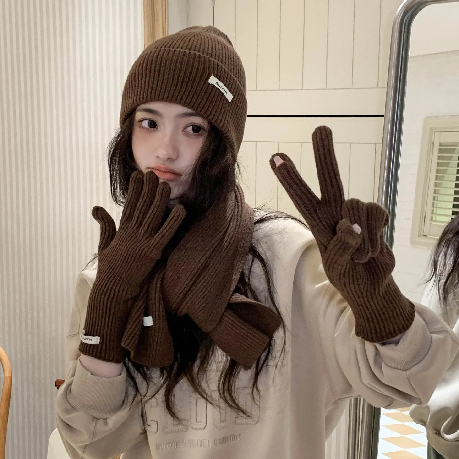 Solid Color Touch Screen Gloves Women Korean Autumn Winter Warm Knitted Three-piece Set Scarves Gloves Hat Women's Glove Sets