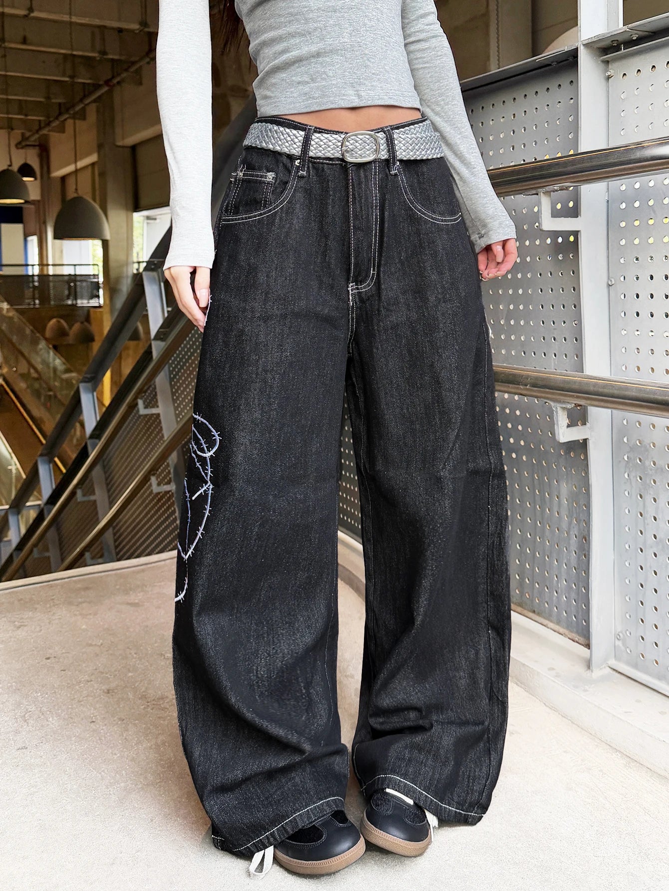 American Retro Heavy-Duty Letter Flower Embroidery Women's Loose Wide-Leg Jeans Street Fashion Fashion Versatile Black Trousers
