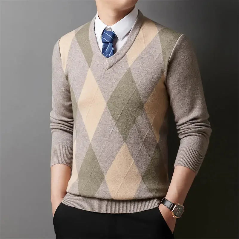 Winter Warm New Men's Plaid V-neck Long Sleeved Sweater Knitted Sweater Fashion Casual Versatile Top
