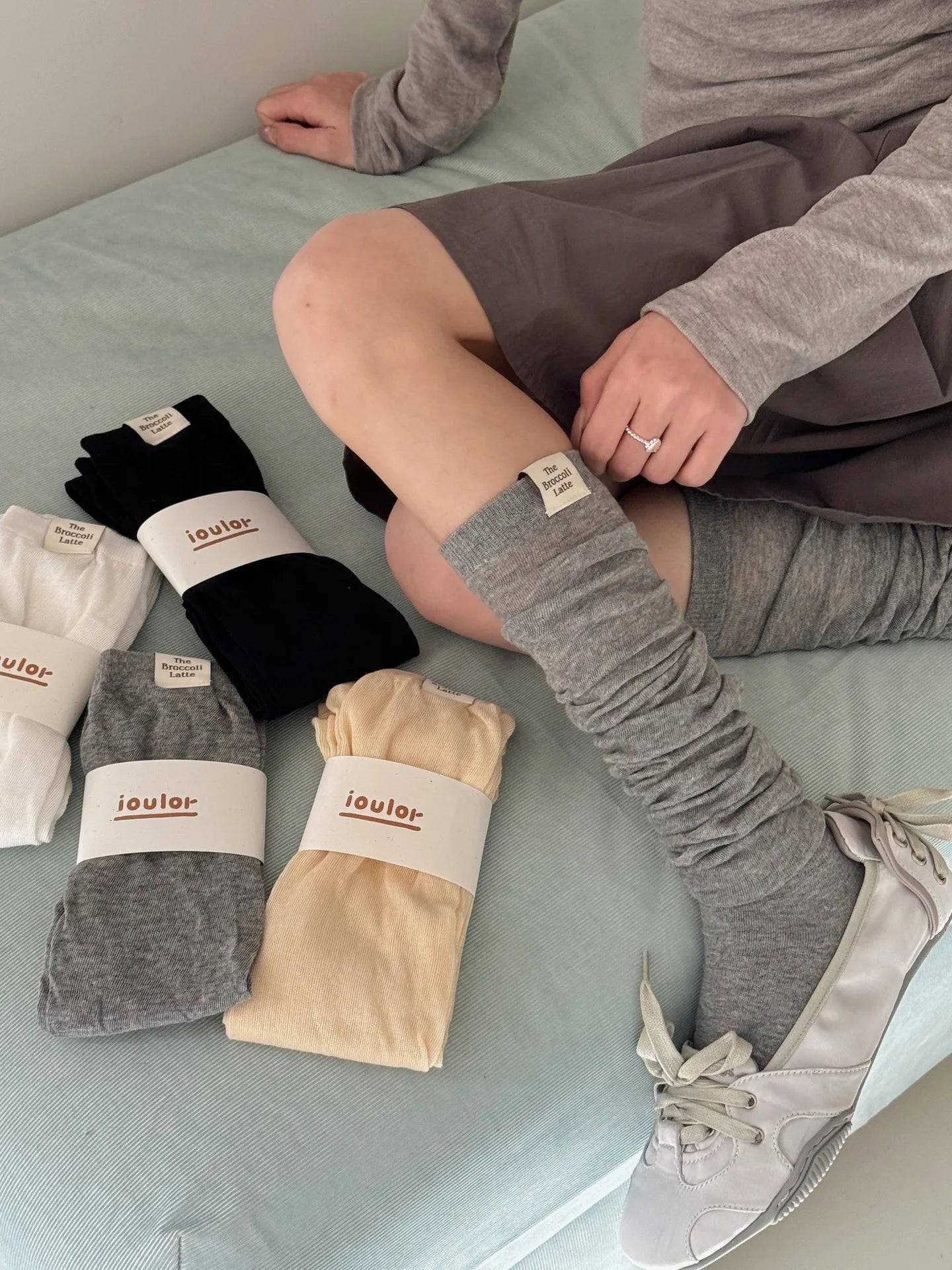 Korean Thigh High Socks Women Stockings Solid Color Mesh Calf Socks Stockings Japanese JK Knee High Socks Thigh High Stockings