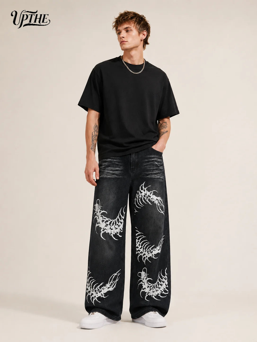UP.THE Men Black Faded Baggy Wide Leg Jeans, Y2K Oversized Loose White Centipede Skeleton Print Denim Pants, Gothic Grunge Streetwear Trousers for Daily Outfits