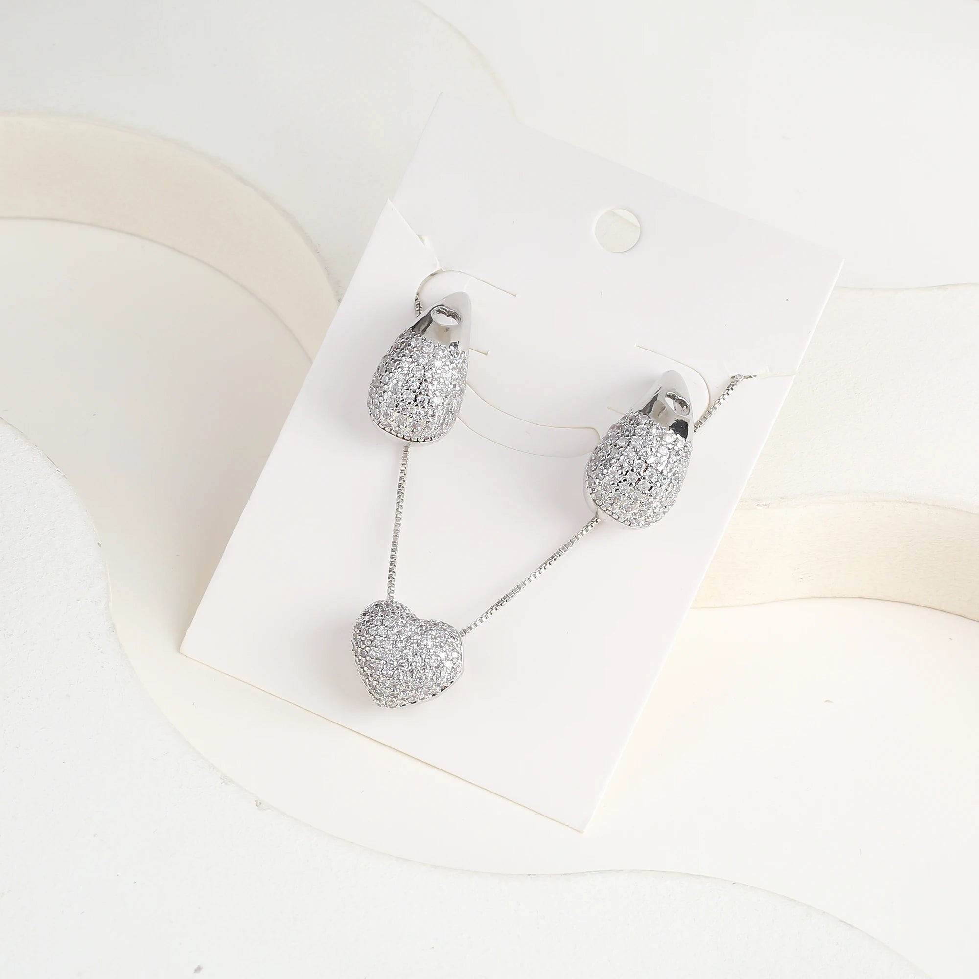 Light Luxury Sparkling Zircon Comma Jewelry Set Simple Teardrop Heart Necklace Earrings Classic for Woman New Fashion Jewelry