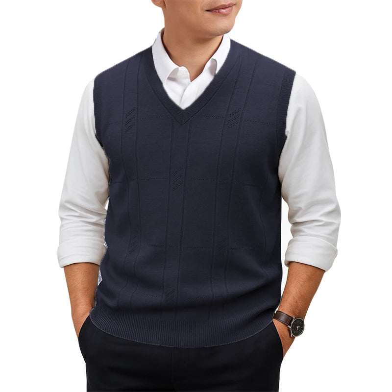 Men's Sleeveless Sweater Vest Lightweight V-Neck Solid Vest Pullover Twist Knit Sweaters Autumn Mens Outerwear