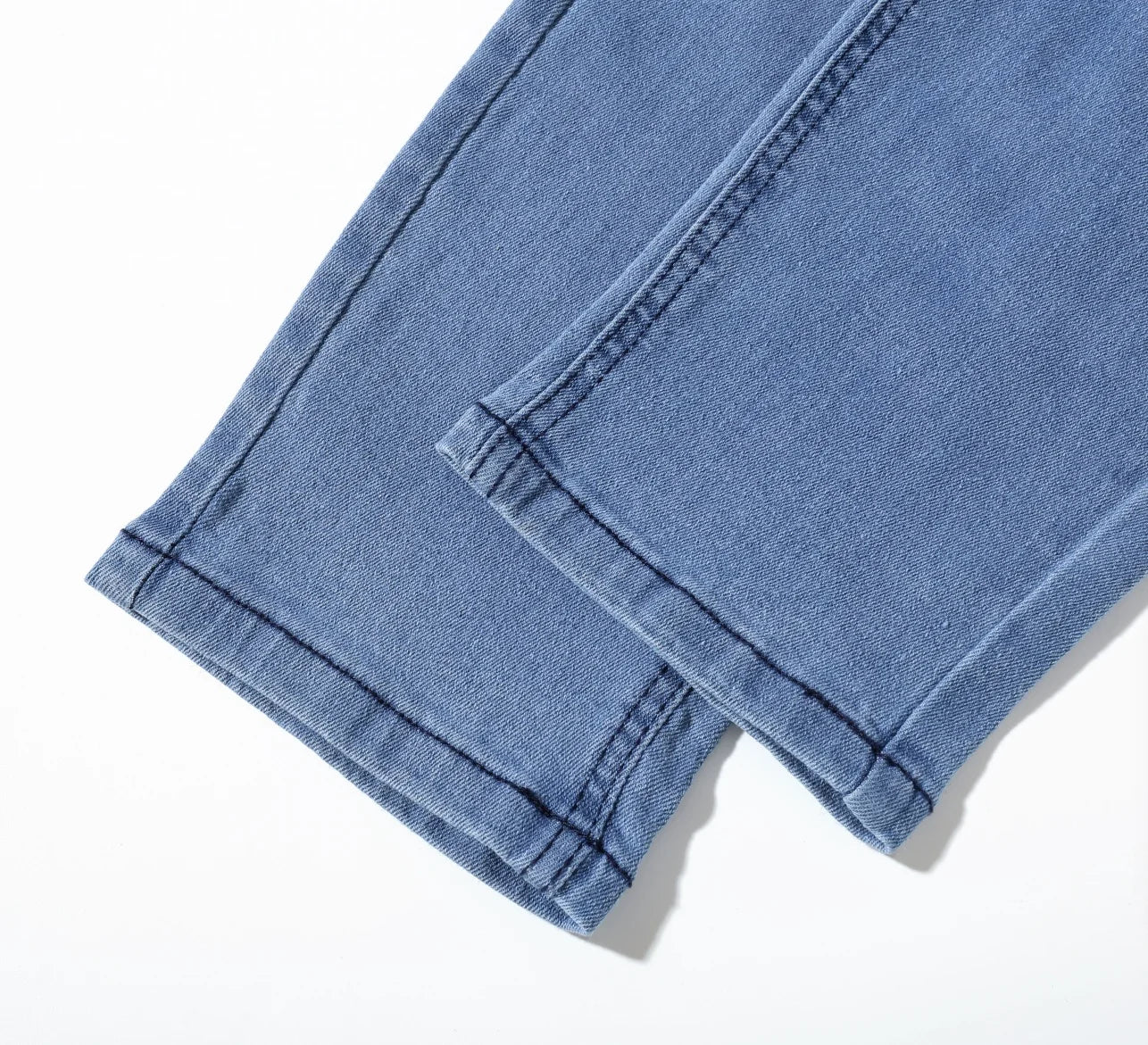 Slim Fit Jeans Men Sky Blue Fine Distressed Hole Design Jeans Versatile Mid Waist All Season Pants Urban Daily Matching Casual Long Trousers
