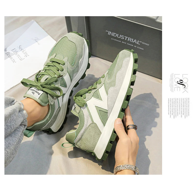 Men New Breathable Sneakers High-end Sport Balance Fashion Shoes for Men Trend Luxury Sneakers Women  Zapatos Altos Hombre