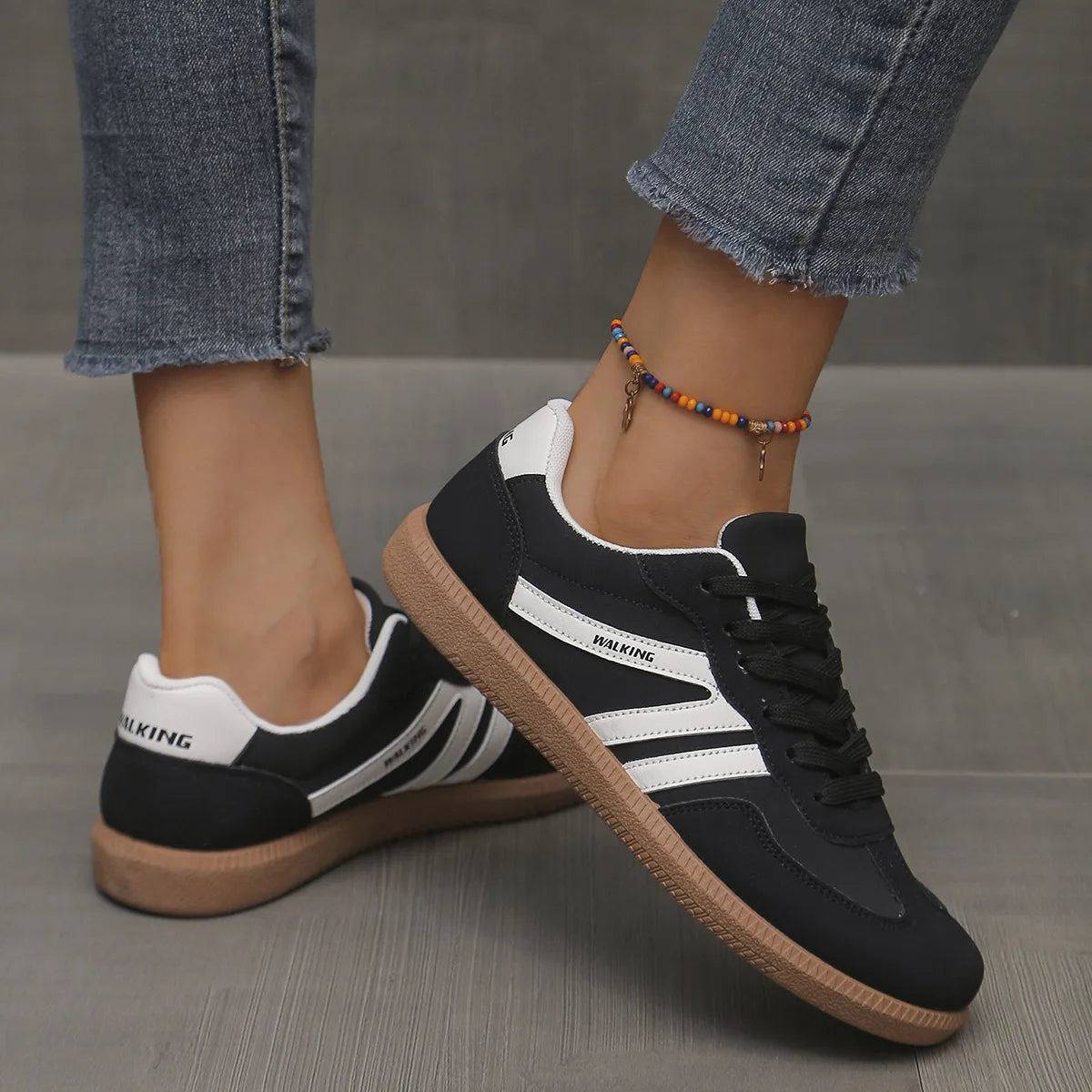 Women Sneakers 2026 Spring New Luxury Flat Loafers Comfortable Slip on Soft Female Sneakers Lightweight Outdoor Shoes for Women