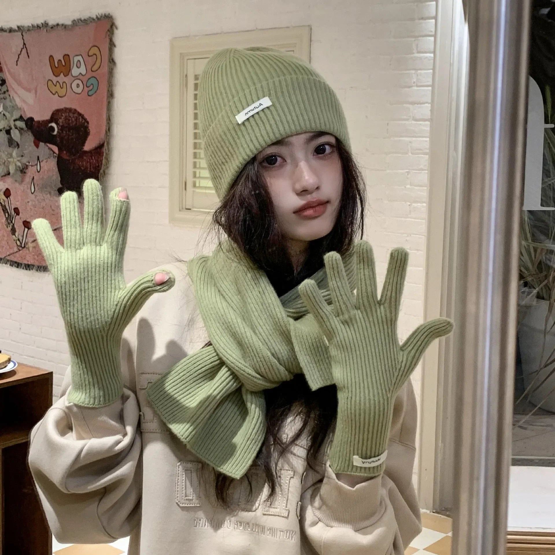 Solid Color Touch Screen Gloves Women Korean Autumn Winter Warm Knitted Three-piece Set Scarves Gloves Hat Women's Glove Sets