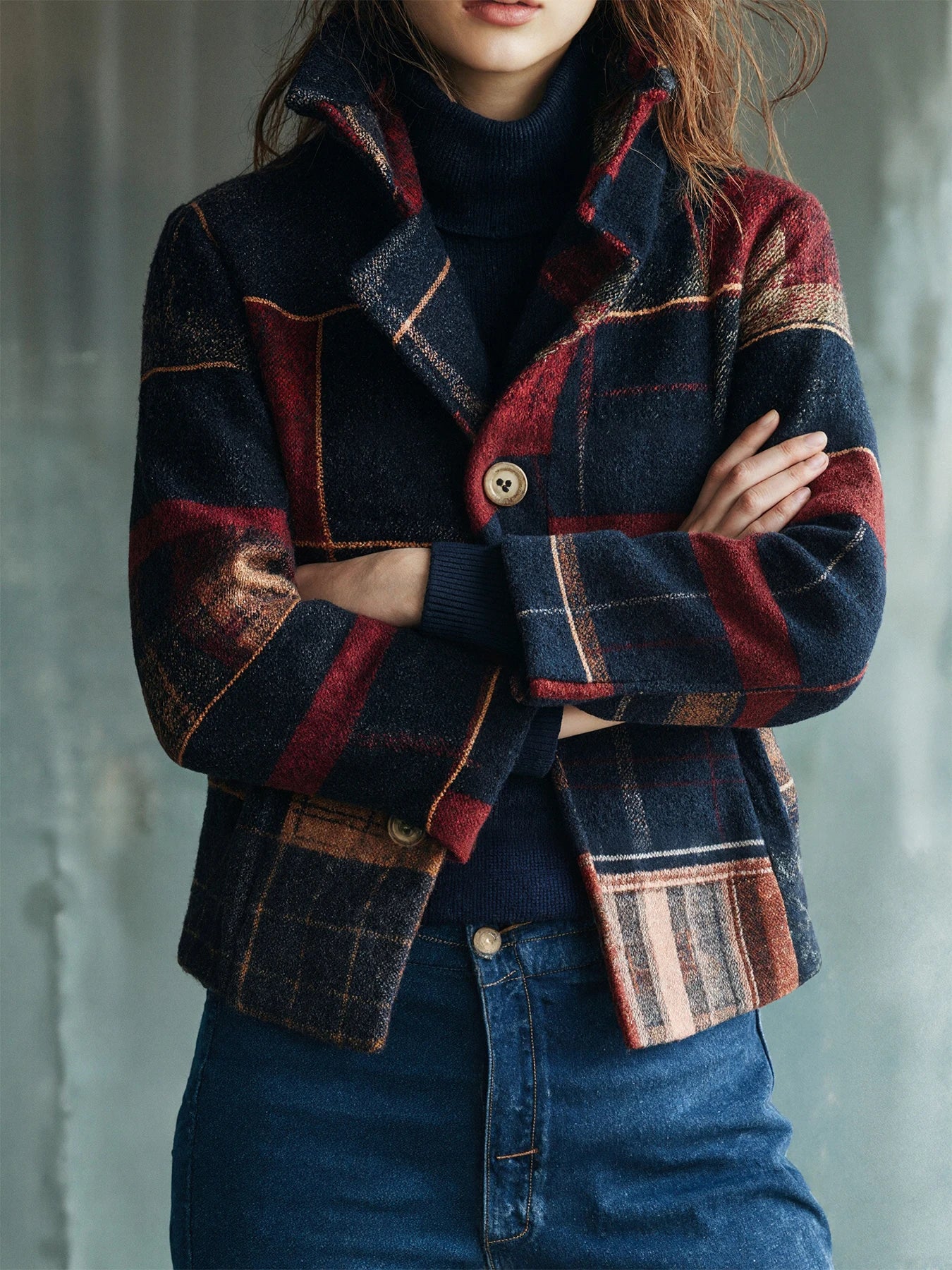 New Women's Retro Plaid Color-Block Lapel Long-Sleeved Blazer, Comfortable And Warm, Suitable For Autumn And Winter.