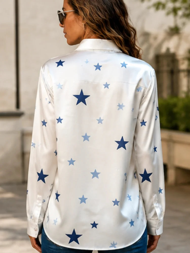 The 2026 Lady's New Fashionable Printed Shirt, with Satin Long Sleeves and Loose Star-Shaped Prints, Has an Elegant Style. It Is Suitable for Wearing in Spring and Autumn, and Is Suitable for Office, Daily Commuting and Casua