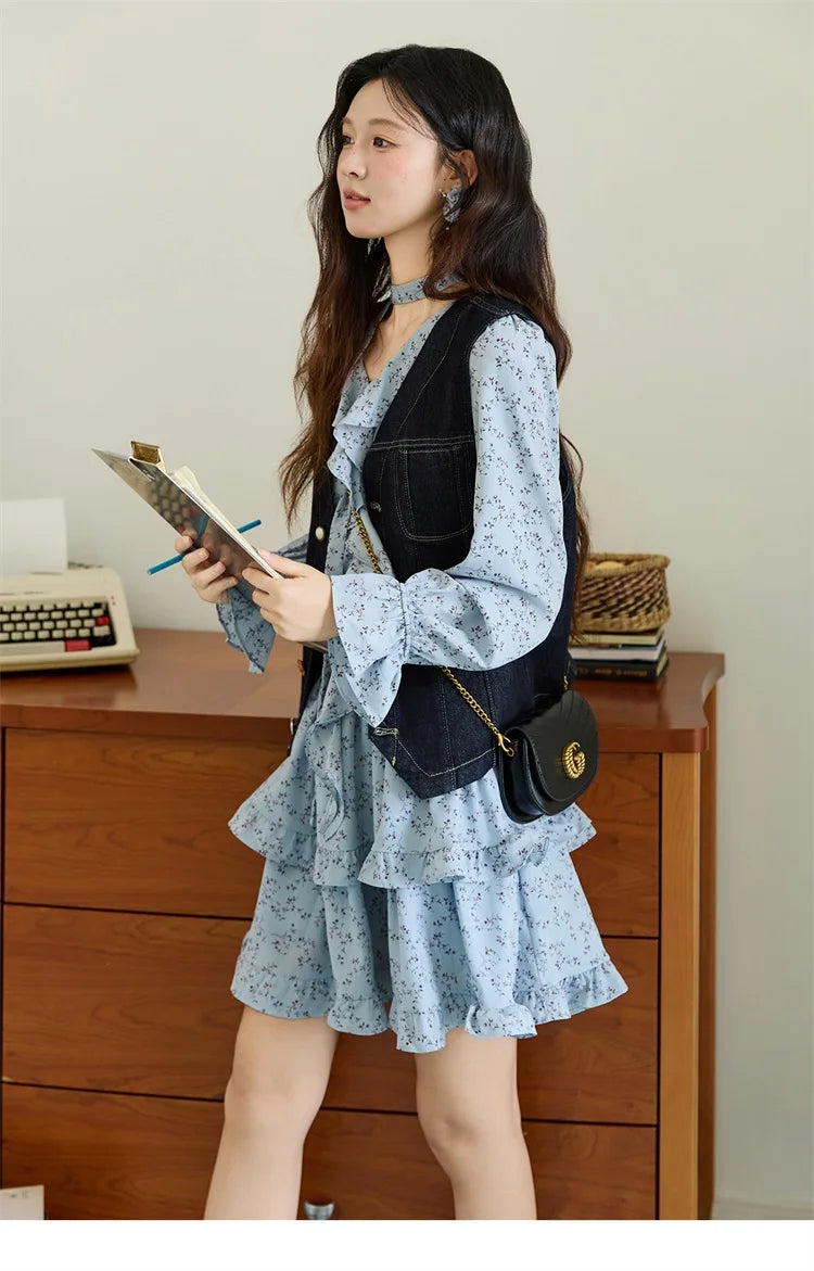 MISHOW Floral Dress for Women Cotton 2026 Spring Blue Luxury V-neck Ruffled Puff Sleeve Dress Party Midi Dress Woman MXE46L2517