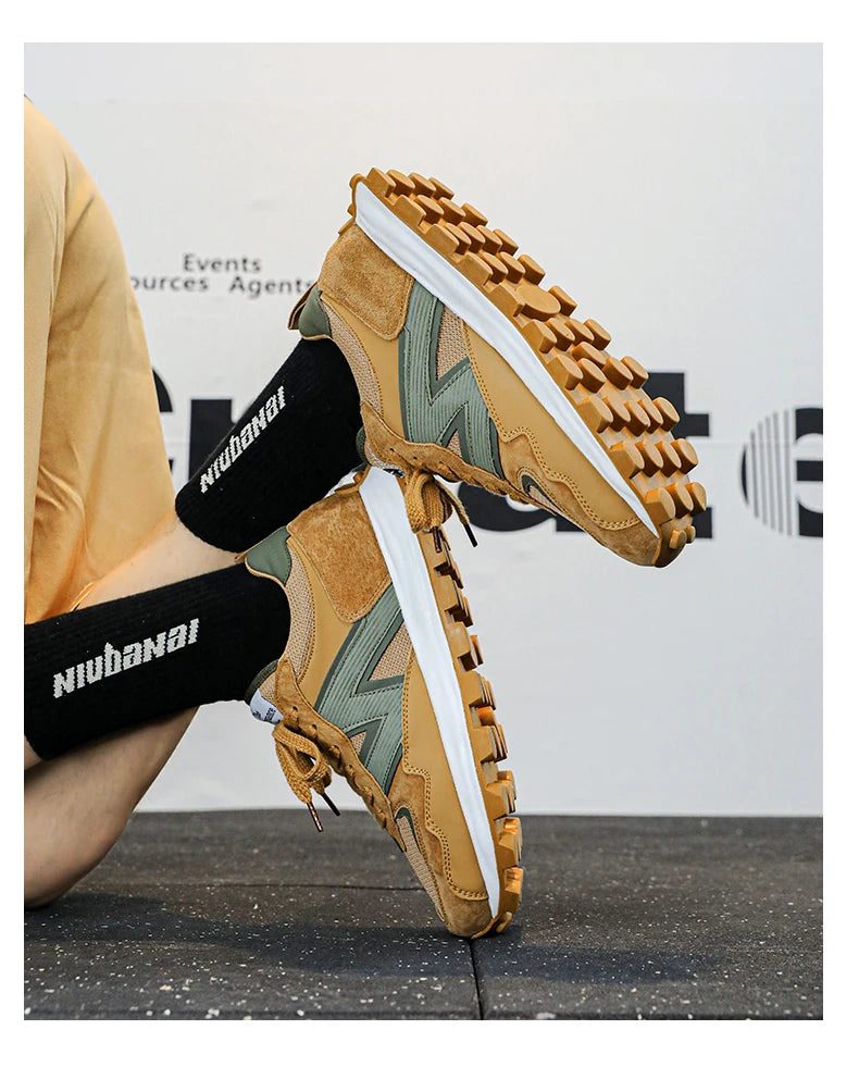 Men New Breathable Sneakers High-end Sport Balance Fashion Shoes for Men Trend Luxury Sneakers Women  Zapatos Altos Hombre