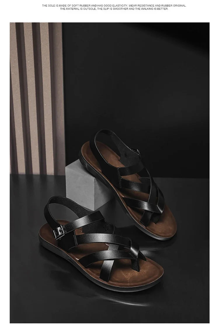 Fashion New Men Gladiators Black Buckle Strap Patent Leather Casual Shoes Summer Rome Breathable Beach Sandals Outdoor Slippers