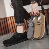 Men's Lightweight Casual Shoes One pair of men's spring/summer outdoor casual running shoes Sizes 39 to 47
