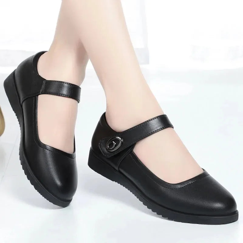 Cresfimix Women Classic Light Weight Round Toe Black Pu Leather Square Heel Pumps for Office Lady Shoes Sapatos Azuis C6446c