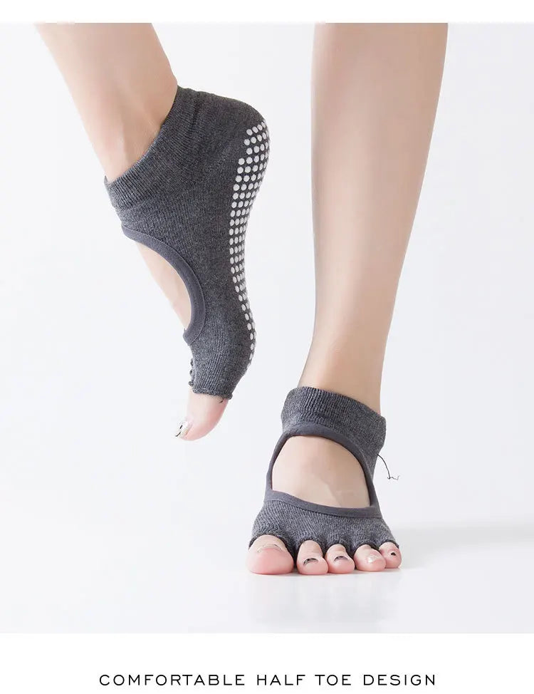 Women Backless Five Toe Yoga Socks Non-Slip Cotton Ladies Dance Ballet Socks Open Half Breathable Fitness Sport Sock for Pilates