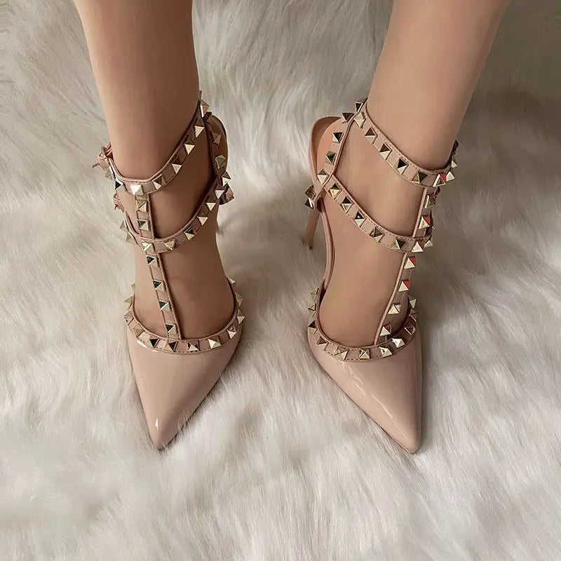 Fashion Ladies rivet high heels Luxury designer nude shoes Sexy pointed elegant shoes Women's plus size Hollow out pumps Mujer
